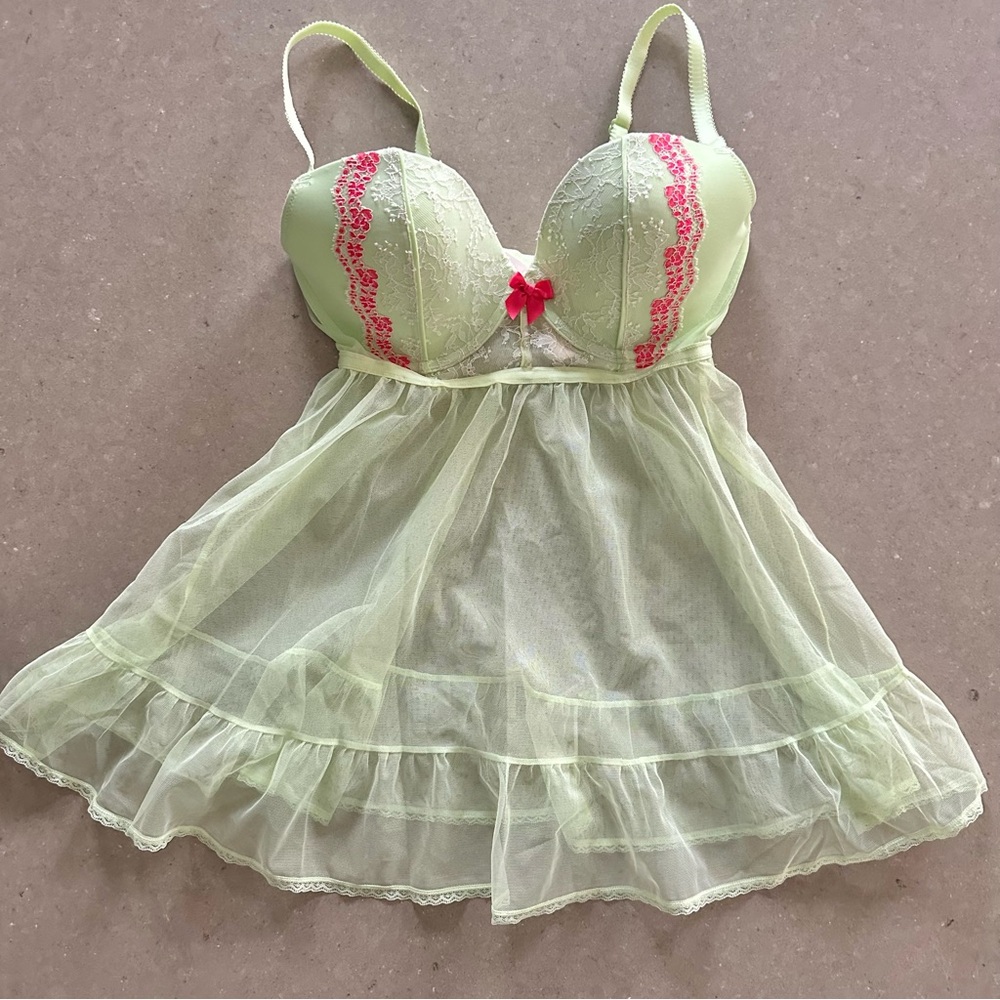 Victoria’s Secret Babydoll Nightie